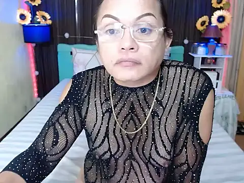 UrAsianPrincessDanie online show from 02/17/26, 07:22