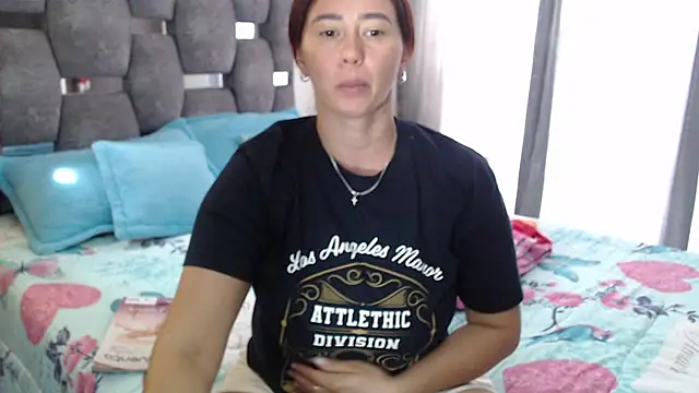 sara hott 1 online show from 03/03/26, 03:52