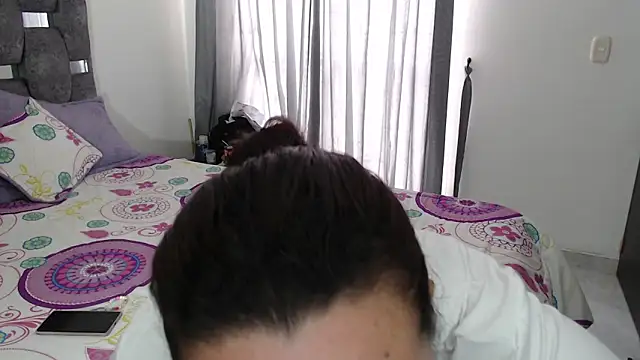 sara hott 1 online show from 02/18/26, 02:35