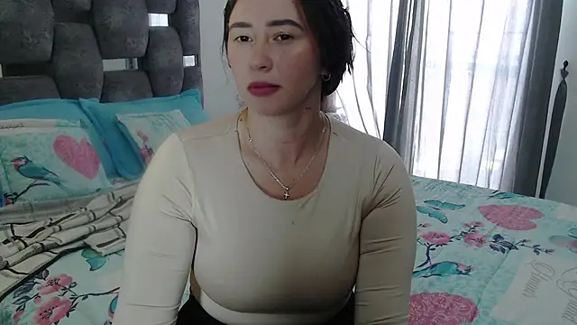 sara hott 1 online show from 03/13/26, 02:55