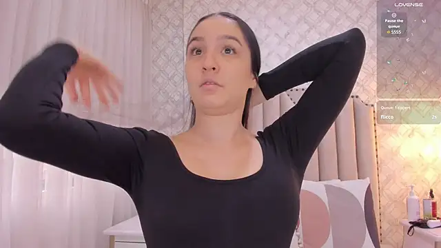 Snapshot of Pia_Johnson_ chatting on 12/05/25, 11:42 Pia Johnson online show from 12/05/25, 11:42