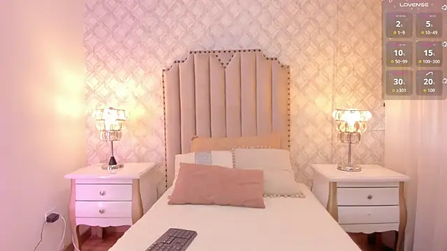 Pia Johnson  online show from 03/12/26, 11:36