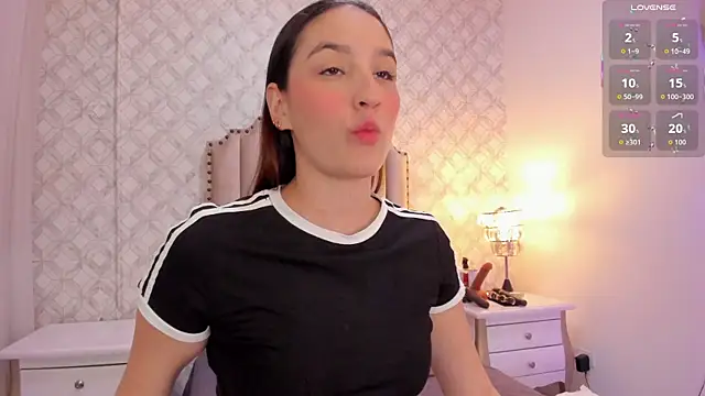 Snapshot of Pia_Johnson_ chatting on 12/14/25, 11:38 Pia Johnson online show from 12/14/25, 11:38