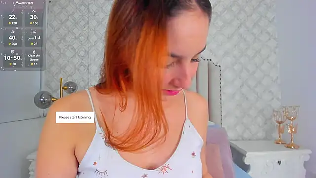 Snapshot of Pia_Johnson_ chatting on 02/08/25, 11:44 Pia Johnson online show from 02/08/25, 11:44