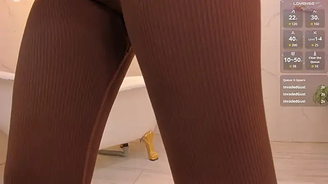 Pia Johnson  online show from 02/21/26, 11:34