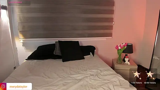 MERIDA TAYLOR online show from 03/11/26, 01:16