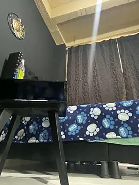 amareto queen online show from 04/17/26, 09:06