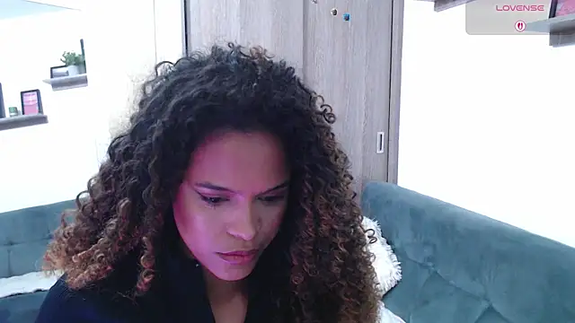 Amelia bss online show from 10/22/25, 01:38