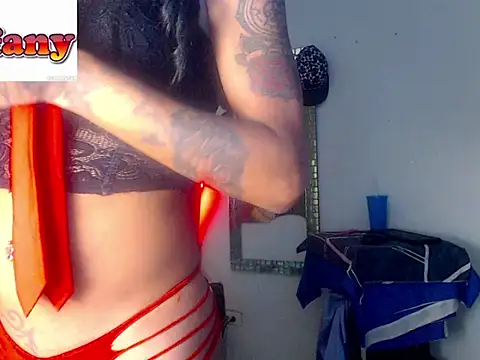 Snapshot of iris_goddessofthesky chatting on 06/17/26, 12:00 iris goddessofthesky online show from 06/17/26, 12:00