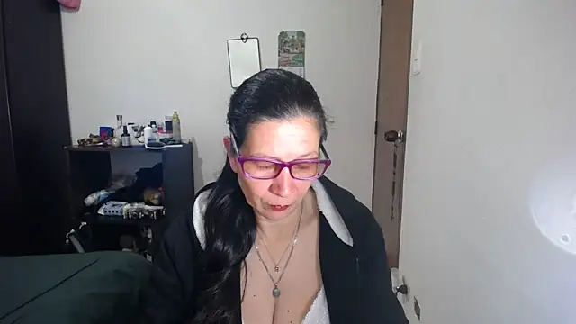 latin49 online show from 02/11/26, 03:06