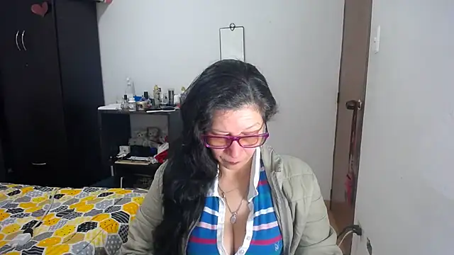 latin49 online show from 11/07/25, 03:33