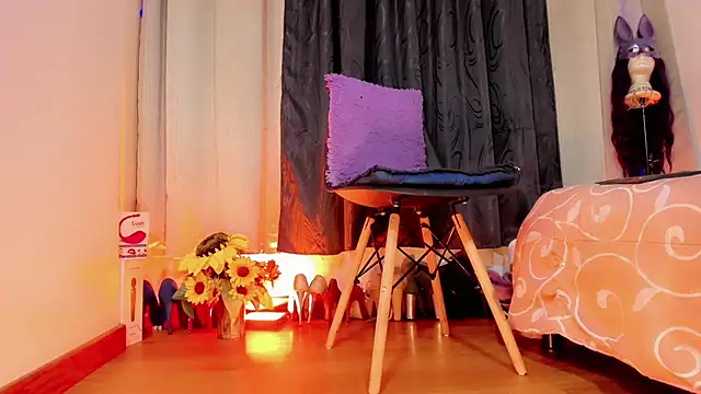 lesly xx online show from 09/09/25, 11:14