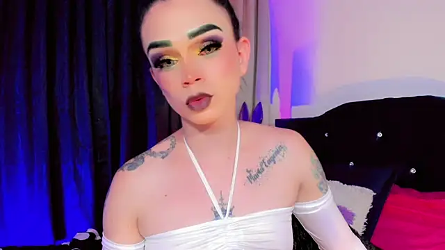 lesly xx online show from 11/01/25, 03:13