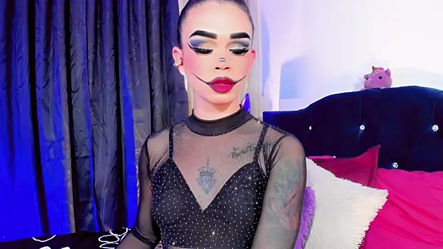 lesly xx online show from 10/31/25, 03:03