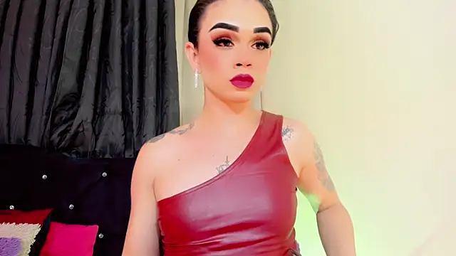 lesly xx online show from 10/24/25, 03:38