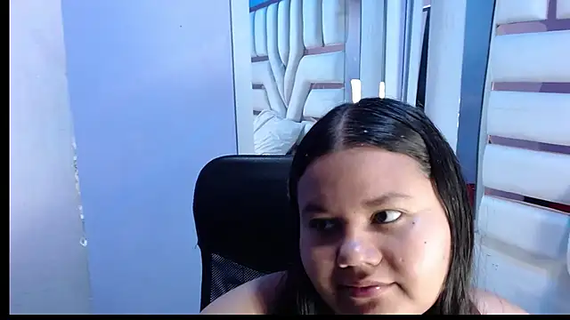 ValenTitis online show from 12/15/25, 08:47