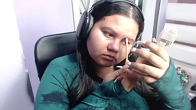 ValenTitis online show from 10/24/25, 08:52