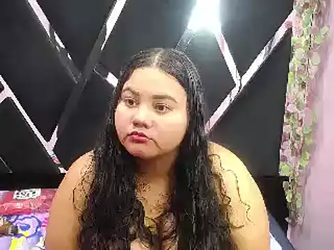 Snapshot of ValenTitis chatting on 02/01/25, 05:18 ValenTitis online show from 02/01/25, 05:18