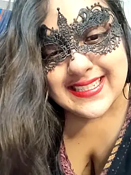 AgniPriya online show from 11/17/25, 05:33