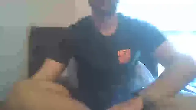 Hotboyo01 online show from 02/16/25, 08:22