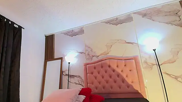 Jade20  online show from 02/21/26, 10:01