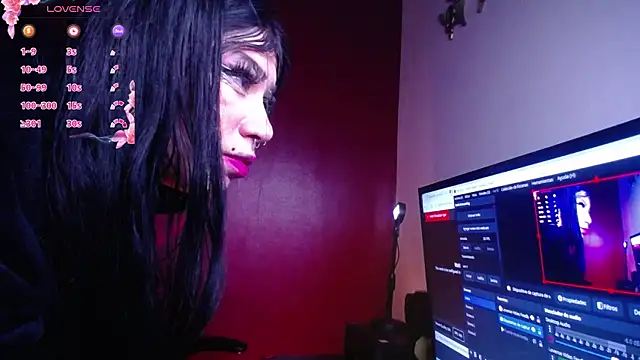 Snapshot of Sarayy_Collins chatting on 02/27/25, 05:05 Sarayy Collins online show from 02/27/25, 05:05