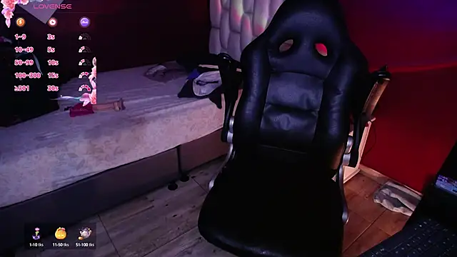 Snapshot of Sarayy_Collins chatting on 02/22/25, 05:02 Sarayy Collins online show from 02/22/25, 05:02