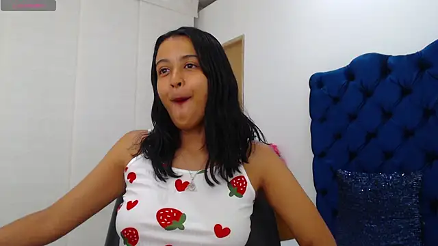 Lili666  online show from 05/11/26, 03:41