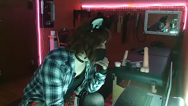 Ginny-the-bdsm-nympho online show from 02/27/25, 05:47