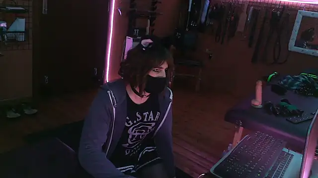 Ginny-the-bdsm-nympho online show from 11/13/25, 06:01