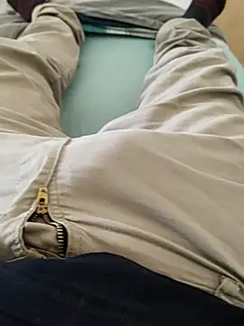 Snapshot of Cba365 chatting on 10/26/25, 07:25 Cba365 online show from 10/26/25, 07:25