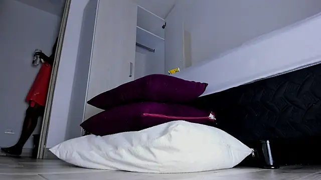 Skarleth69 online show from 01/14/26, 02:48