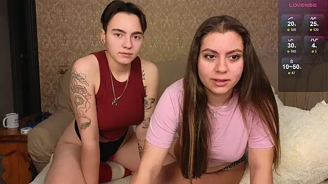 twobabesweet online show from 10/23/25, 06:23