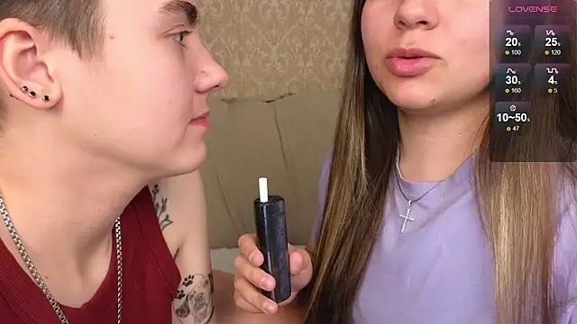 twobabesweet online show from 10/02/25, 05:22