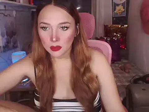 Snapshot of ErikaFox_Cock chatting on 07/11/26, 02:01 ErikaFox Cock online show from 07/11/26, 02:01