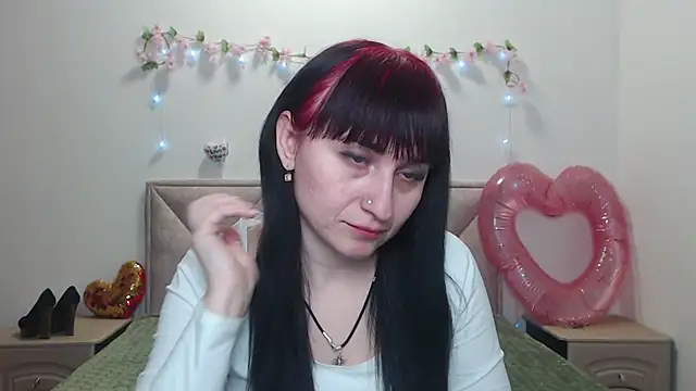 NinaFlawlees online show from 03/05/26, 12:57