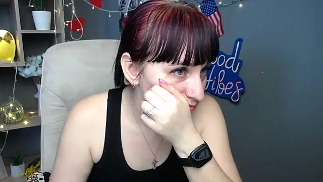 NinaFlawlees online show from 07/11/26, 06:24