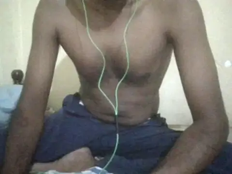 Snapshot of robinsan1010 chatting on 03/05/25, 05:50 robinsan1010 online show from 03/05/25, 05:50