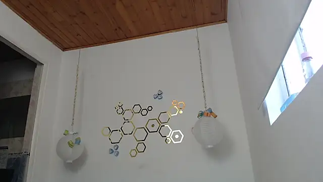 Snapshot of adriscute chatting on 03/02/25, 10:56 adriscute online show from 03/02/25, 10:56