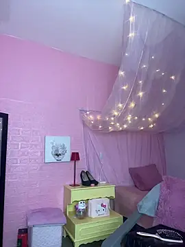 adriscute online show from 05/28/26, 03:25