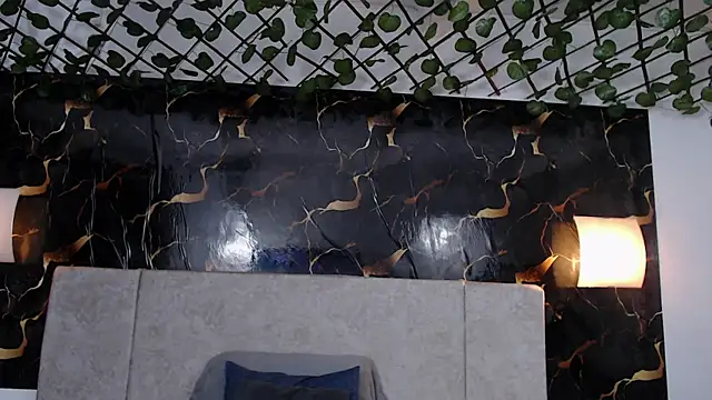 Snapshot of adriscute chatting on 04/12/26, 11:19 adriscute online show from 04/12/26, 11:19