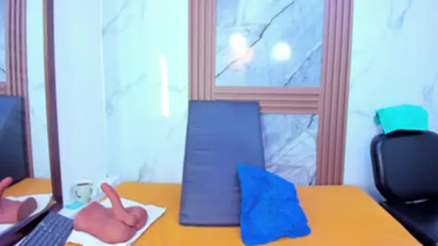 HannyMansonh online show from 11/15/25, 03:21