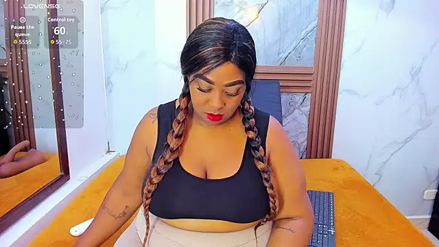 HannyMansonh online show from 04/11/26, 03:25