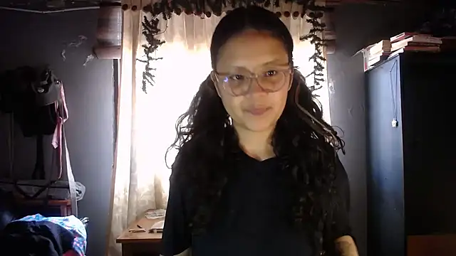 Snapshot of Hathorlove chatting on 01/17/26, 08:34 Hathorlove online show from 01/17/26, 08:34