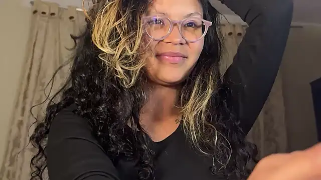 Hathorlove online show from 06/19/26, 05:24