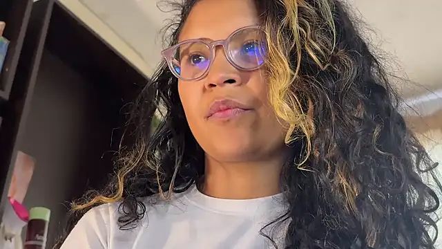 Hathorlove online show from 07/16/26, 12:57