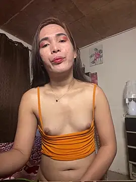 Msyensmith online show from 10/10/25, 01:17