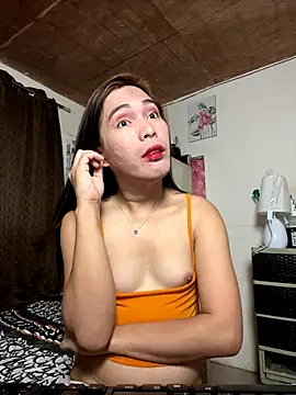 Msyensmith online show from 10/15/25, 01:26