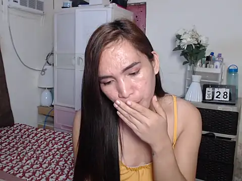 Msyensmith online show from 10/28/25, 01:32