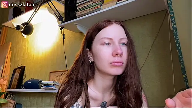 elfess online show from 12/21/25, 10:17